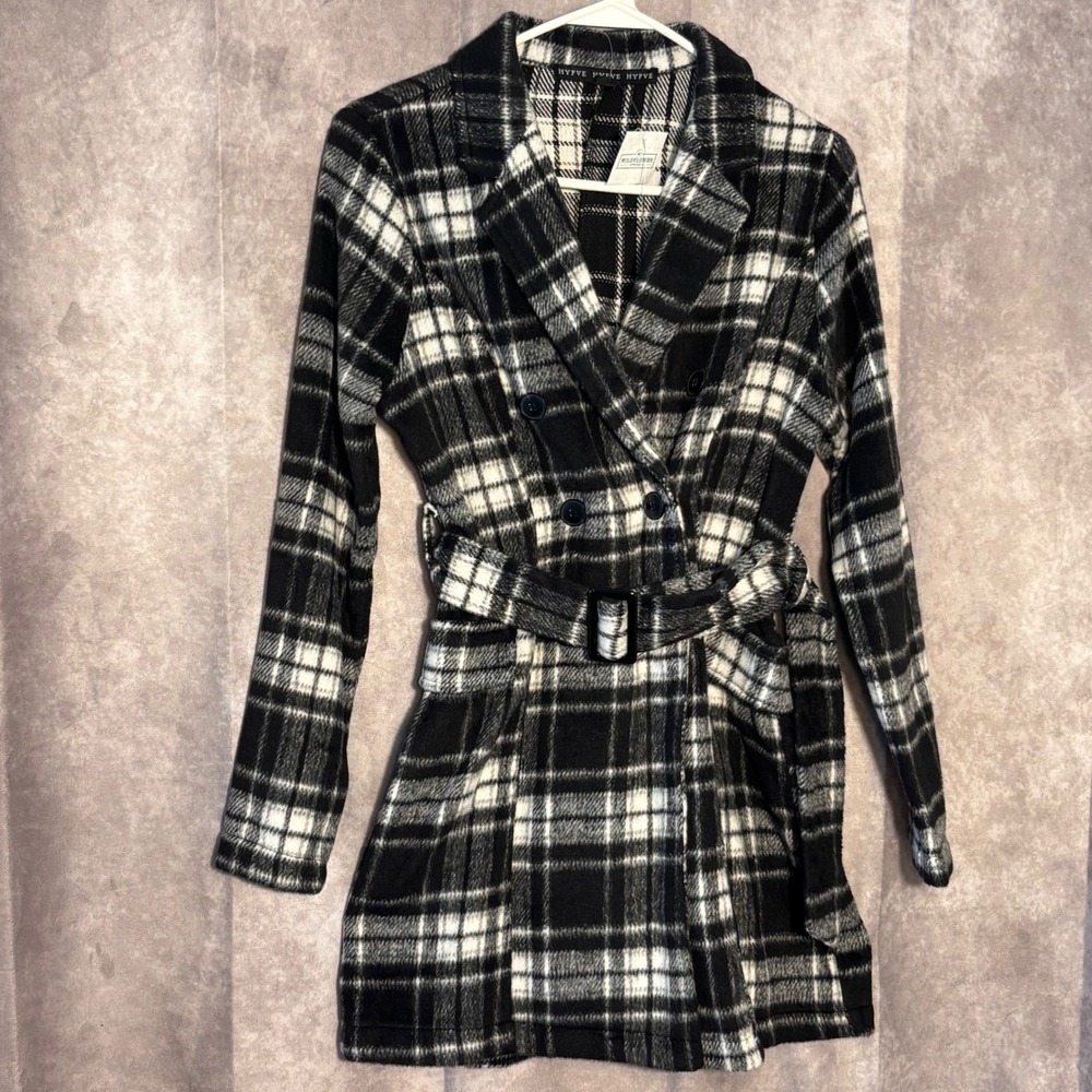 HYFVE Plaid Belted Flannel Coat Women Small Black White Dark Academia